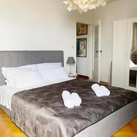 Apartment Royal